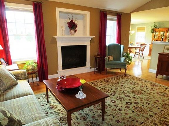 another living room view