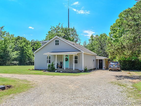 3rd image of 1114 N 4230th Rd