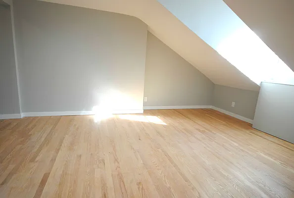 Rented by Bold New York | media 13