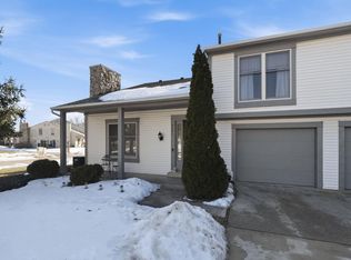 6021 Sawmill Woods Dr, Fort Wayne, IN 46835