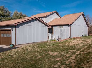 83 Tulip Grove Cir APT 12, Bristol, TN 37620