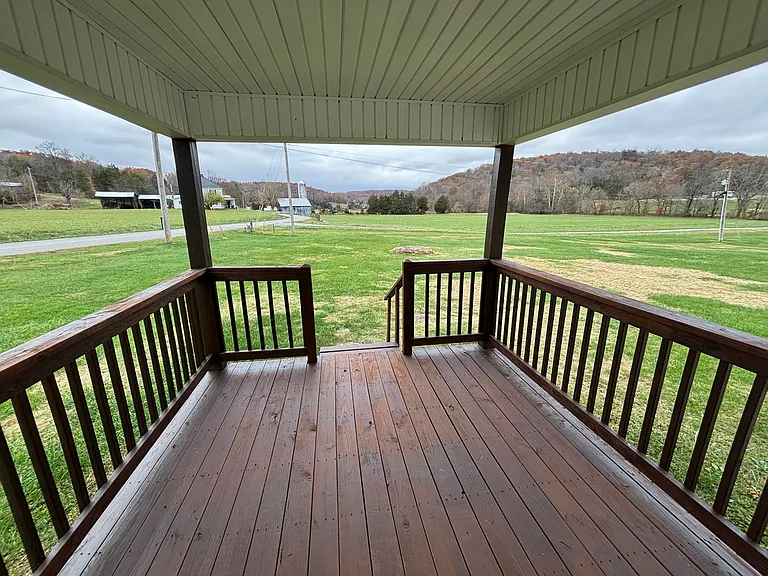1549 Blaze Valley Rd — Photo 17