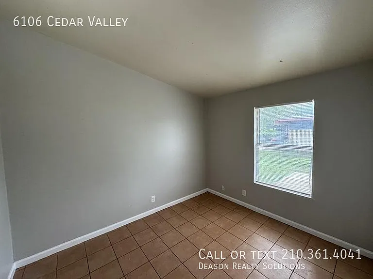 6106 Cedar Valley Dr — Photo 11