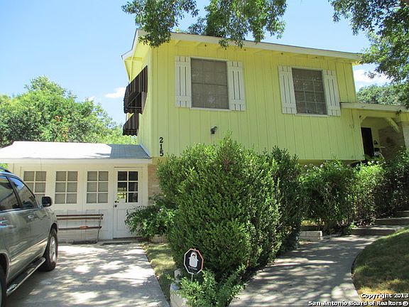 3rd image of 215 Dawnridge Dr