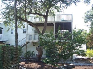 101 Seagull Ct, Surf City, NC 28445