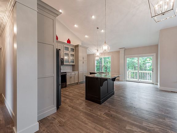 5th image of 4634 E Falls Creek Dr