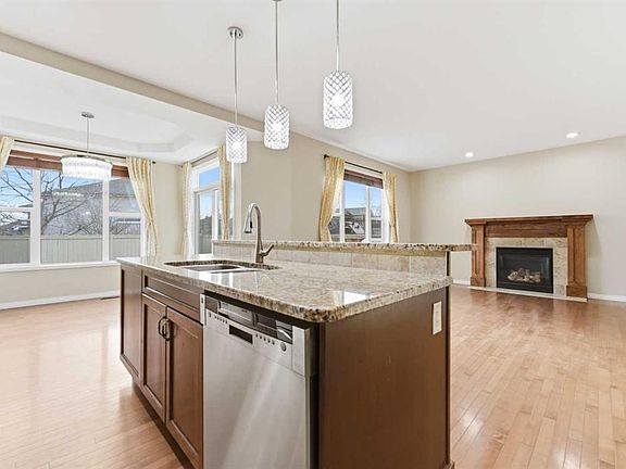 5th image of 29 NE Royal Birkdale Dr NW