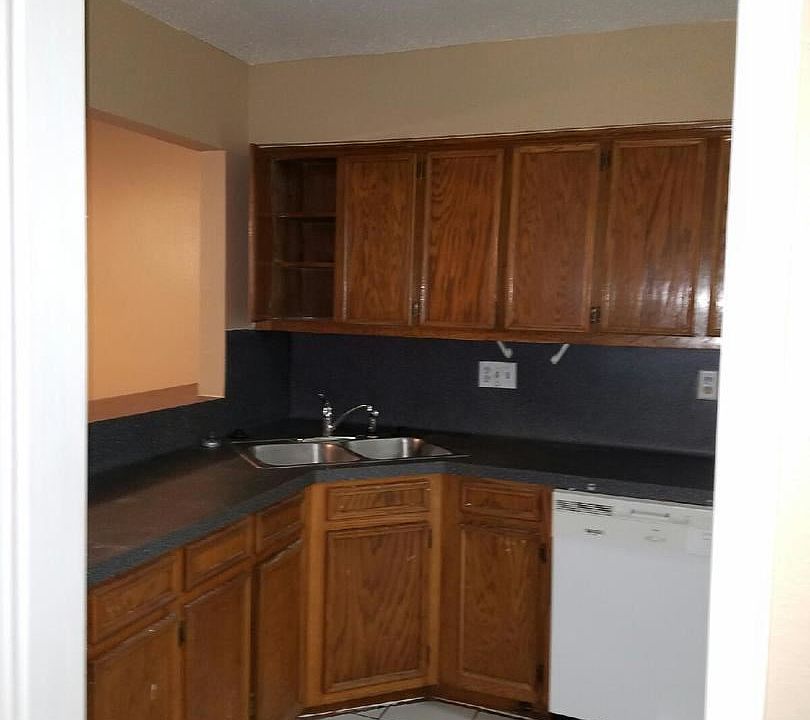1st image of 11000 Kinghurst Dr Unit 123