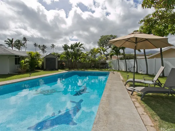 204 Kaha St, Kailua, HI 96734