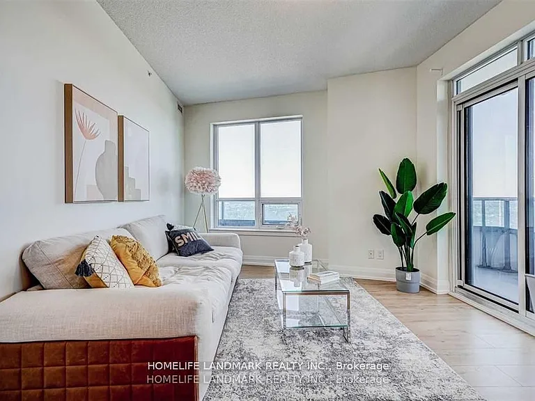 7171 Yonge St #2701 — Photo 4