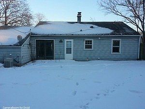 2nd image of 310 Stratford Ln