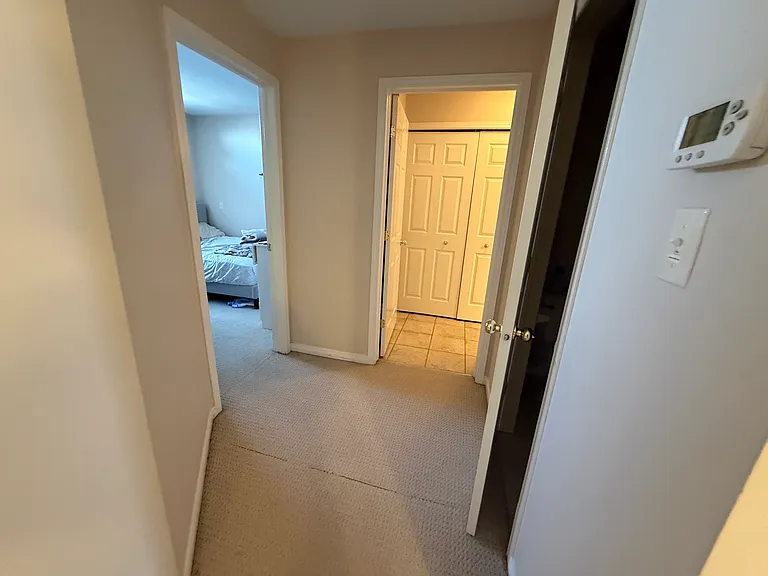 190 Rustic Hills Cres — Photo 3