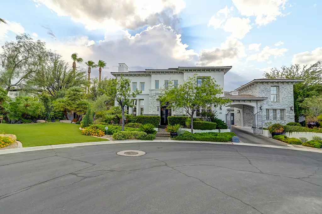 10212 Stone Briar Court - 1 — Photo 2