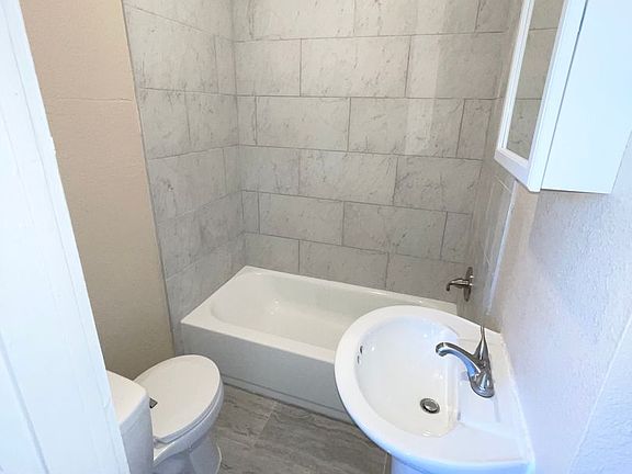 5th image of 304 N Westland Ave APT 6