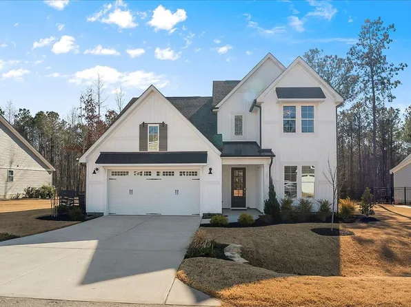 201 W Amber Oak Dr, Selma, NC 27576