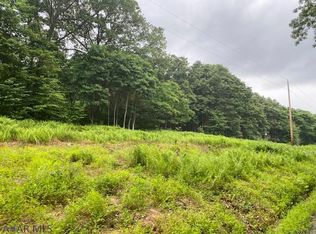 118 Grand Canyon Rd, Hopewell, PA 16650