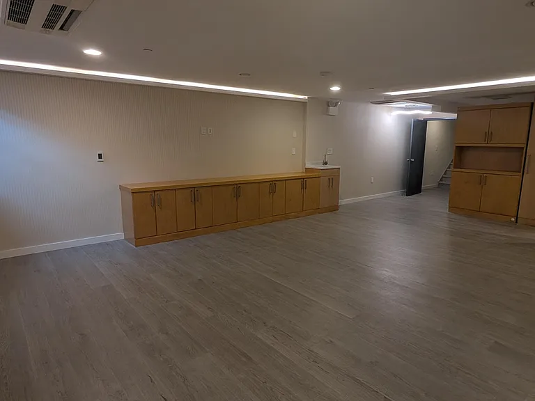 143 Bay 31st St #1 — Photo 14