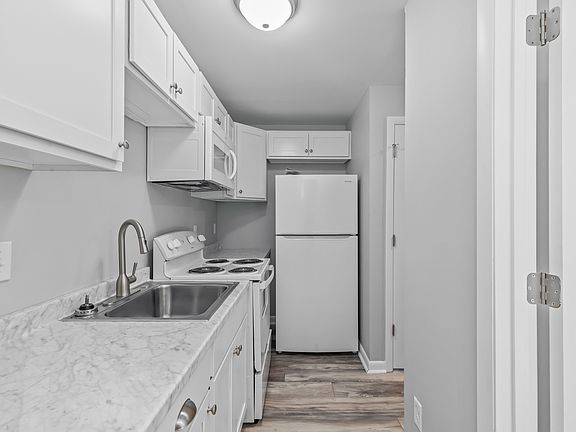 5th image of 109 Rodeo Ln APT 1