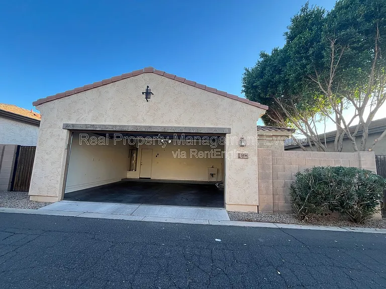 3454 E Constitution Dr — Photo 37