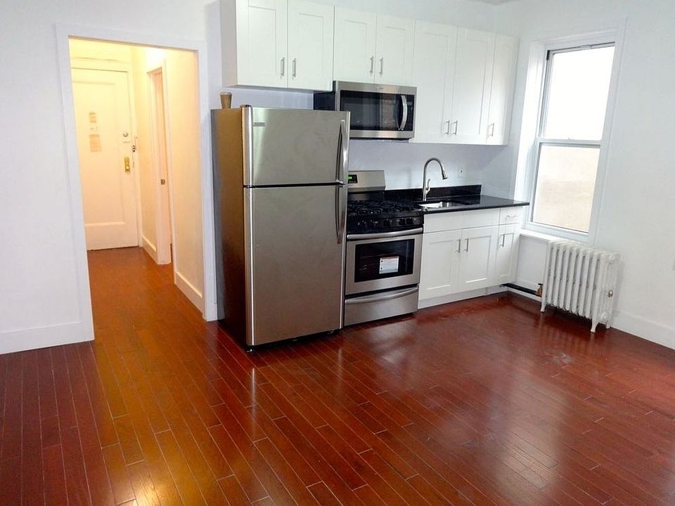 1st image of 4335 42nd St APT 3B