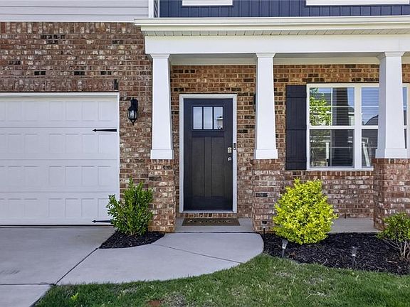 5th image of 3208 Highlander Point