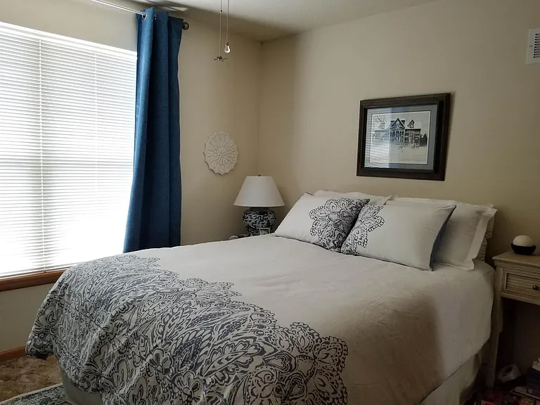 7670 N Euclid Ave — Photo 15