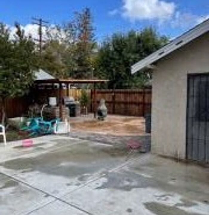 2nd image of 335 Leon Ave