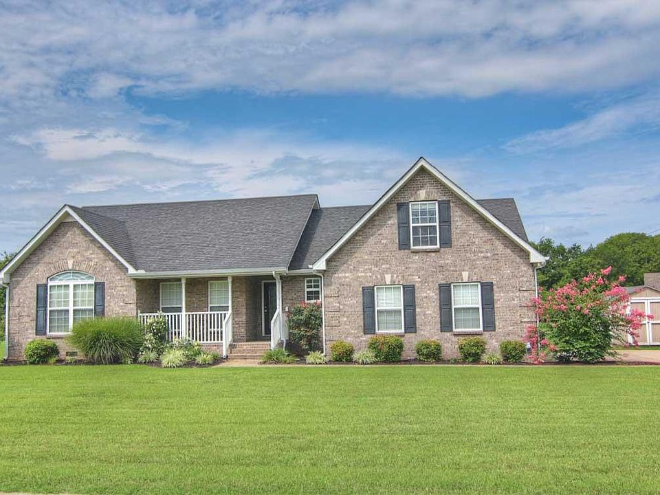 1st image of 103 Fawnfield Cir