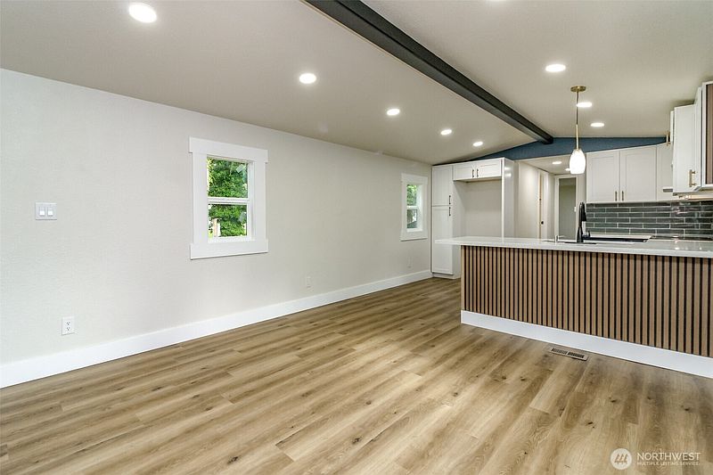 5th image of 8915 226th Street E #19