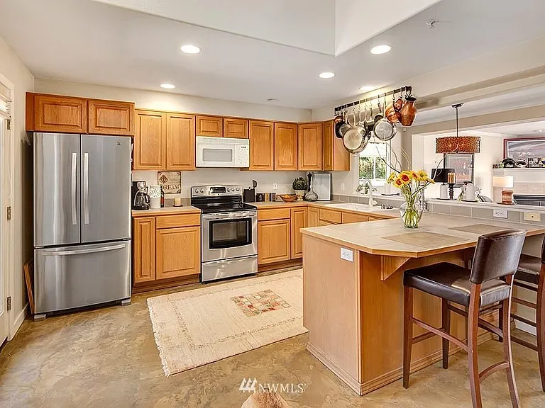 11424 NE 86th St — Photo 5
