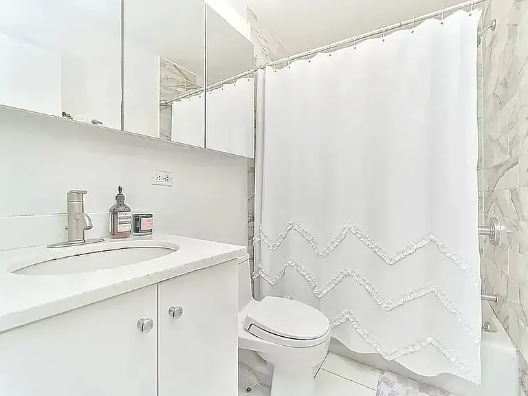 129 1st Ave #3A — Photo 7