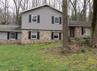 436 Laurel Dr, Hershey, PA 17033