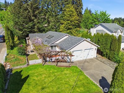 207 N 6th Avenue SW, Tumwater, WA, 98512