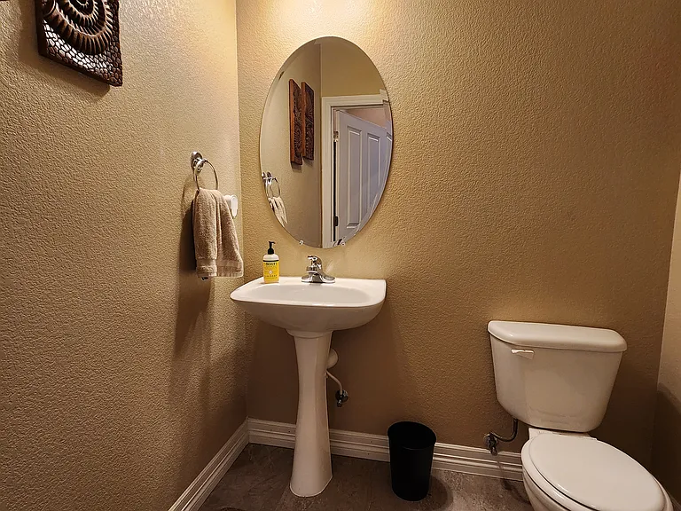 9138 Kornbrust Dr — Photo 34