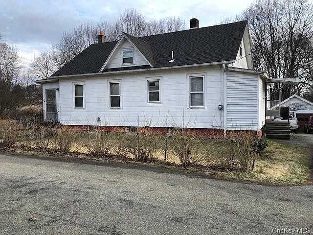 2nd image of 13 Terry Ave