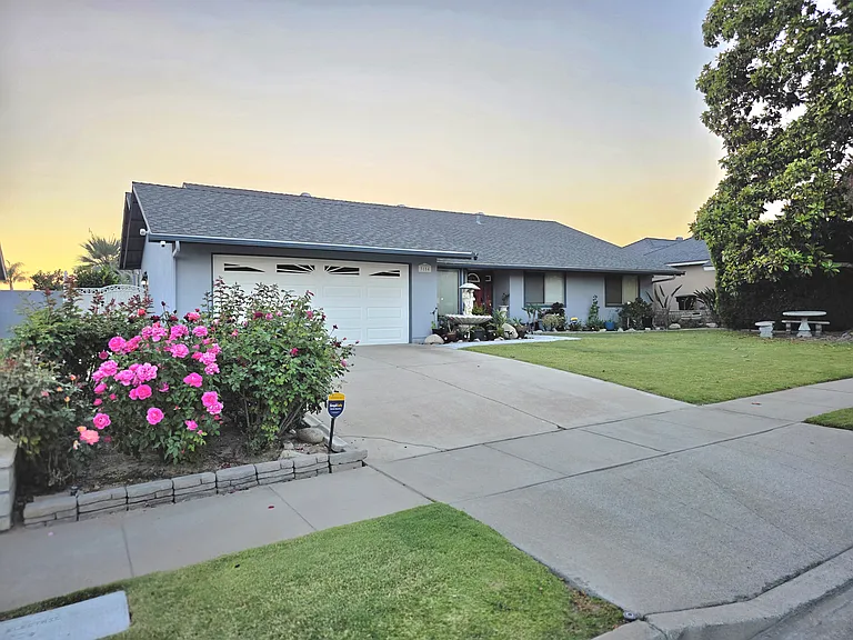 3154 Valaria Dr — Photo 54