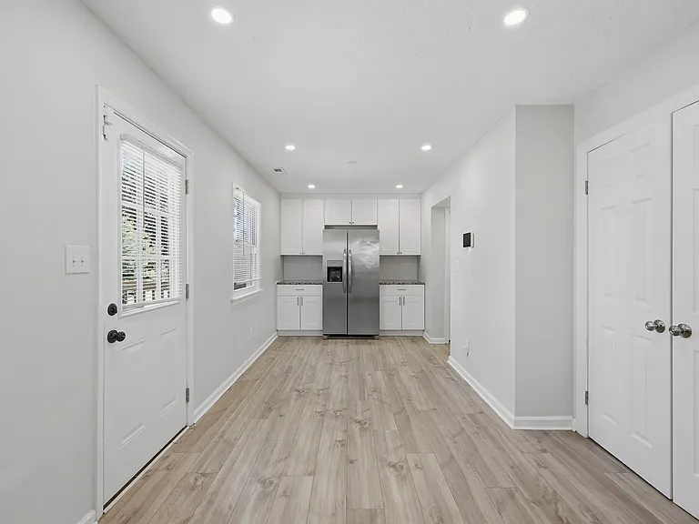 708 Westwood Ave — Photo 7