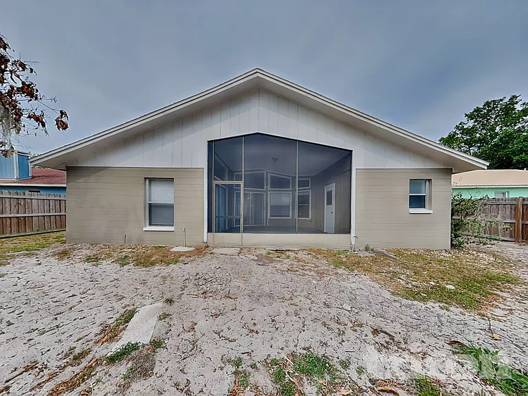 914 Whisper Lake Dr — Photo 16