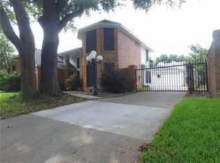 3430 Spring Willow Dr, Grapevine, TX 76051