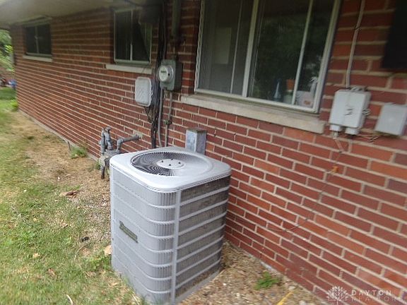 2nd image of 2210 Mattis Dr