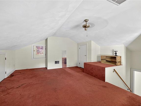 3rd image of 4005 Terry Dr