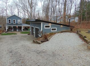 8049 Center Lake Rd, Nineveh, IN 46164