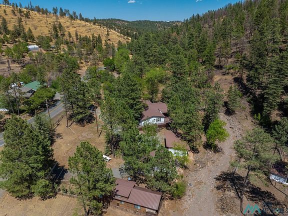 4th image of 259 Ski Run Rd