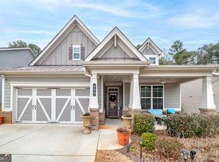 455 Timberbrook Dr, Sharpsburg, GA