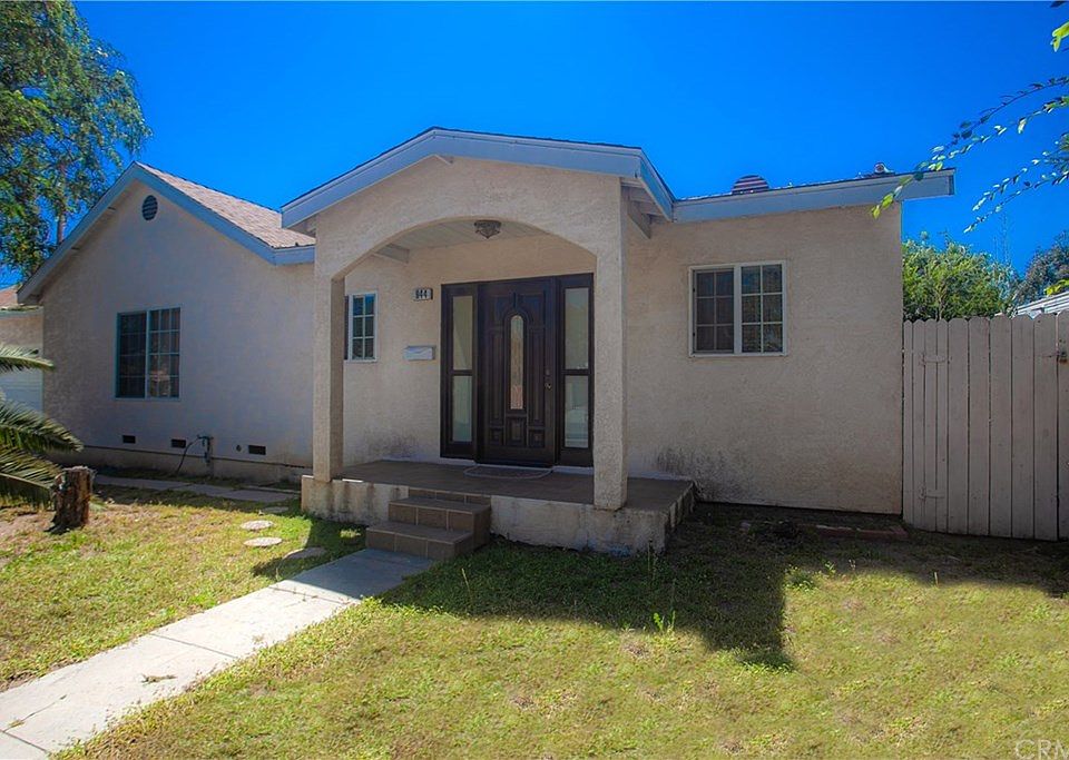 1st image of 944 Park Ln