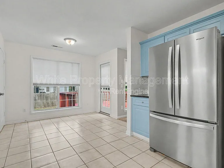 13606 Red Wine Ct — Photo 9