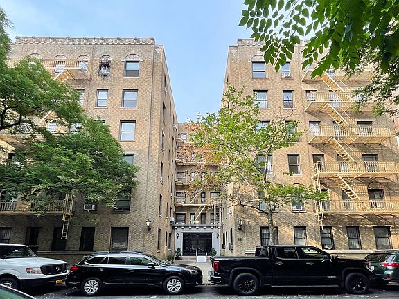 4th image of 111 W 16th St APT 3K