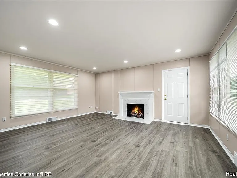 4912 S Clunbury Rd — Photo 14