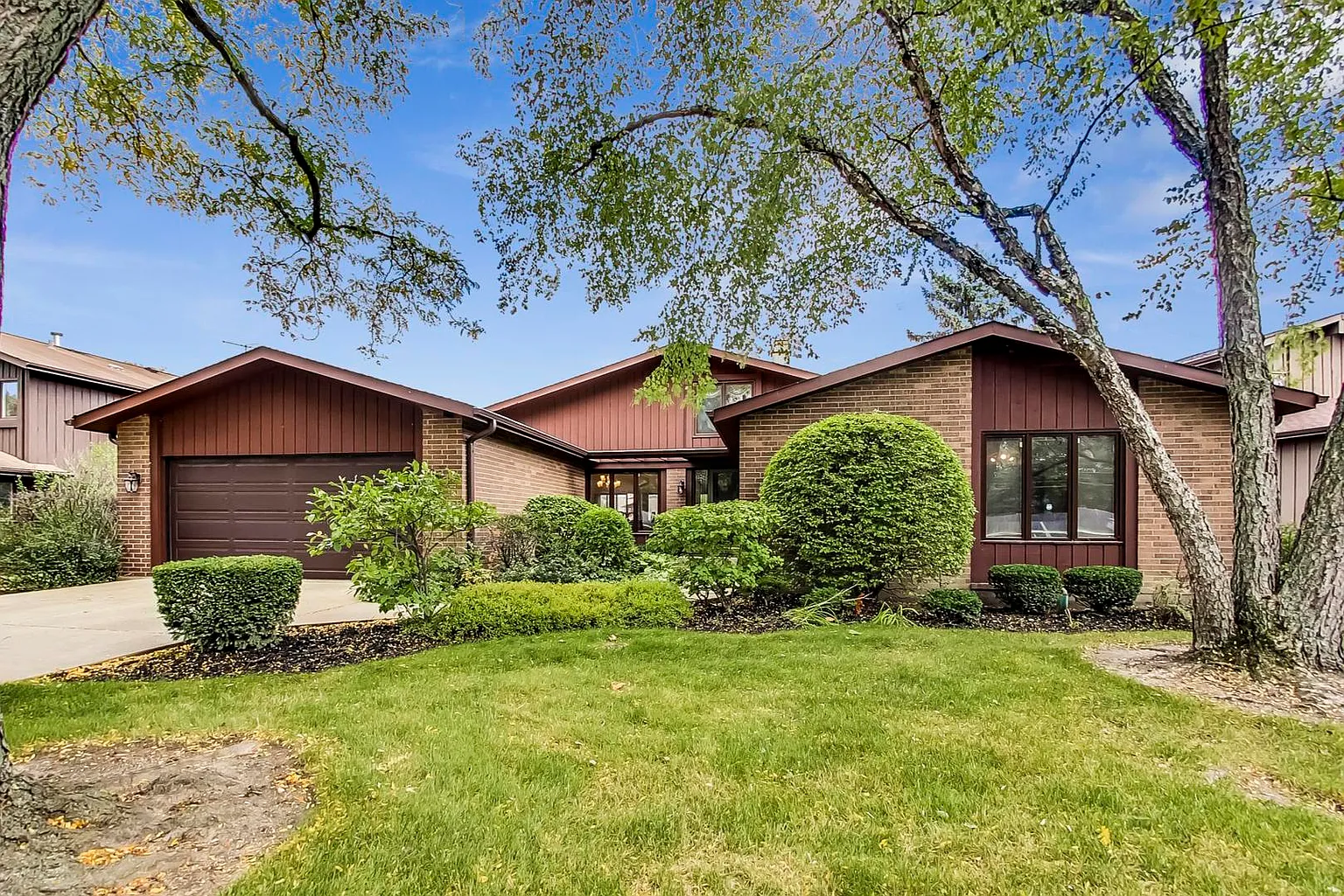 3145 Toulon Dr photo 1