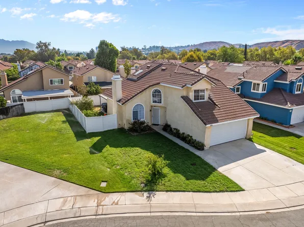 2555 Winston Ct, San Bernardino, CA 92408